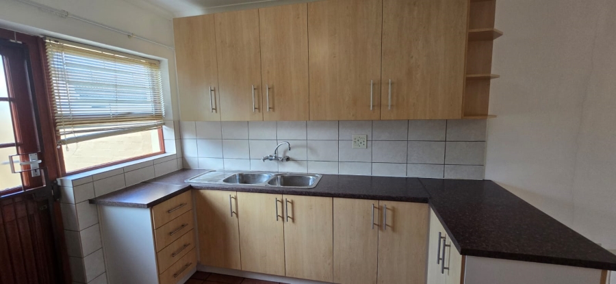 To Let 1 Bedroom Property for Rent in Eversdal Western Cape